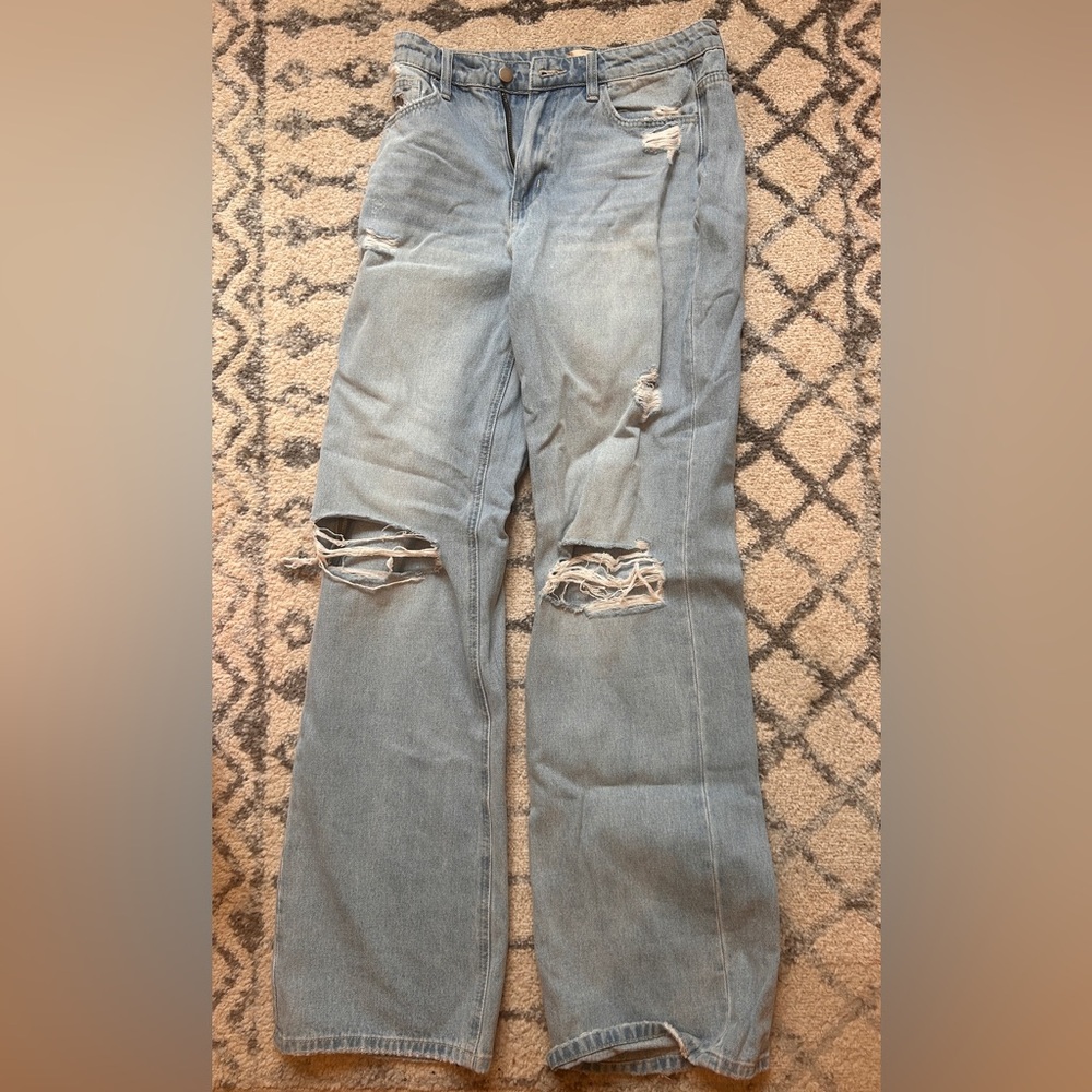 Altar'd State Kayla Straight Leg Jean Light Wash Size 28 NEVER WORN - Picture 4 of 5